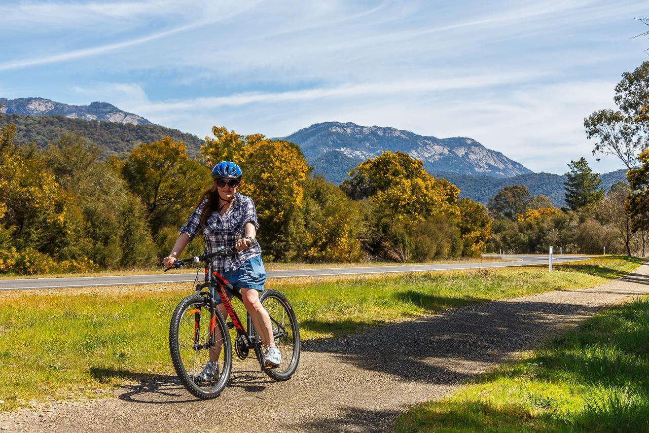 Discovery Parks - Mount Buffalo Hotel Porepunkah Luaran gambar